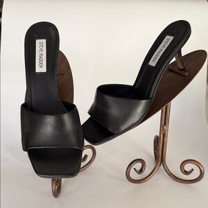 Steve Madden Black Square-Toe Leather Slide Mules